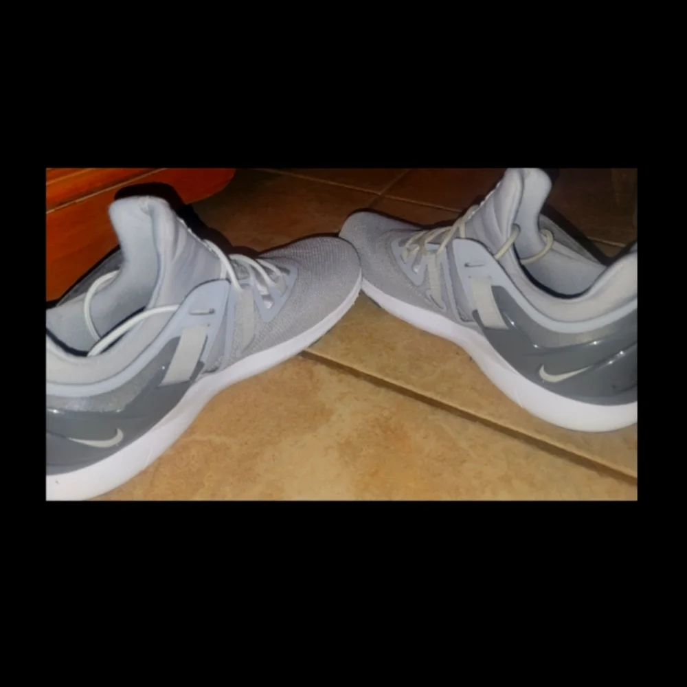 Men's Nike Flexmethod TR / size 10 / LIKE NEW, Great condition, worn 1 time! - Picture 3 of 3